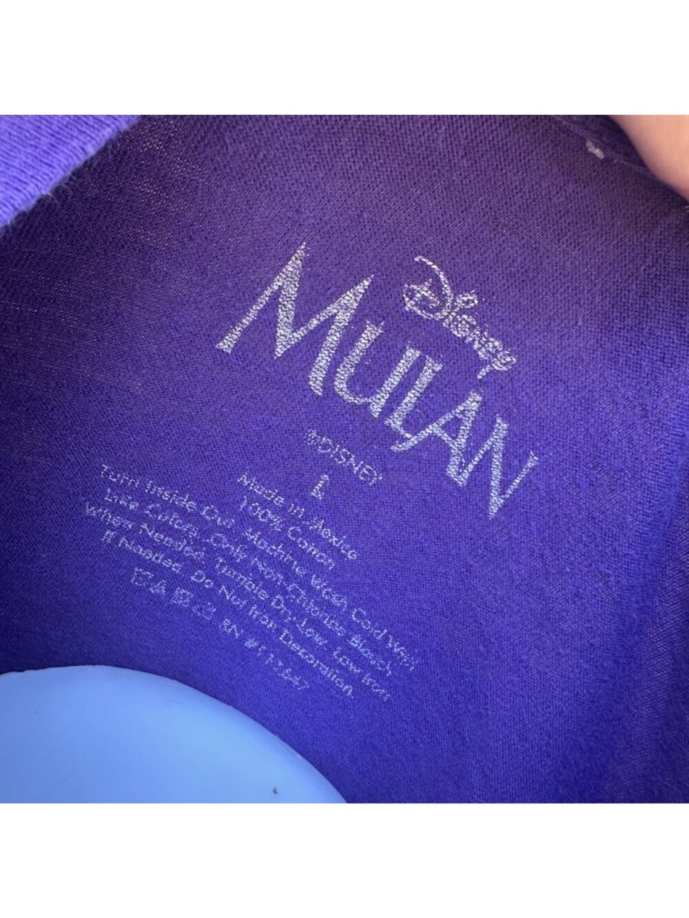 Hot Topic Disney Mulan Purple Graphic Tee Womens Size L Cherry Blossom Design - Picture 2 of 9